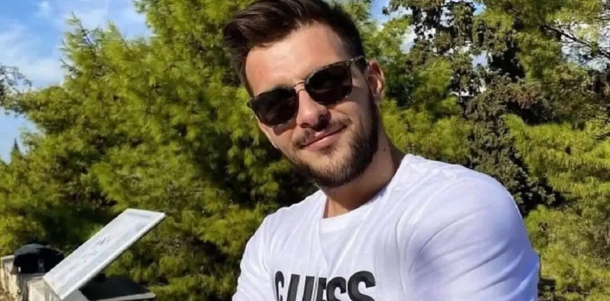Πόνος και ερωτήματα για τον θάνατο του Στέφανου στη Λευκάδα: Μαρτυρίες και παραλείψεις στην παραλία του Καθίσματος ΒΙΝΤΕΟ Πόνος και ερωτήματα για τον θάνατο του Στέφανου στη Λευκάδα: Μαρτυρίες και παραλείψεις στην παραλία του Καθίσματος ΒΙΝΤΕΟ