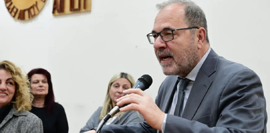 Ο Μαρίνος Σκανδάμης μιλάει για αιμοβόρο Κυβέρνηση! Ο Μαρίνος Σκανδάμης μιλάει για αιμοβόρο Κυβέρνηση!