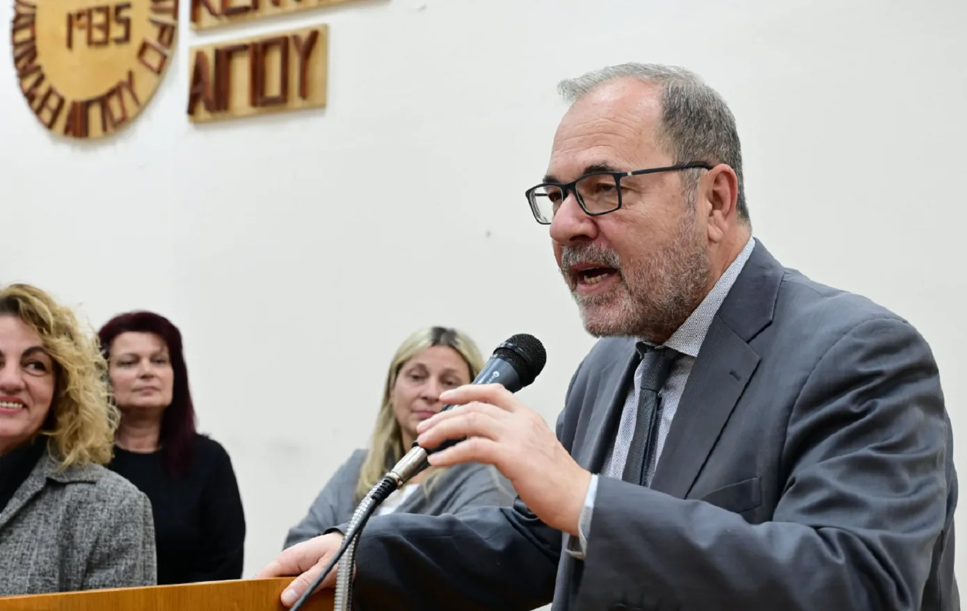 Εκπαιδευτικός: Ενα επικίνδυνο επάγγελμα στην Ελλάδα