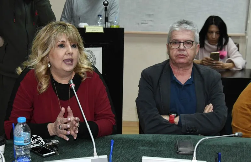 Ιατρικός