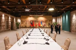 Χωρίς Πούτιν και Τραμπ οι συνομιλίες στην Τουρκία-Δεκάδες οι δημοσιογράφοι