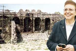 Πάτρα: Η Μενδώνη την άλλη βδομάδα στο Κάστρο – Η υπουργός Πολιτισμμού εγκαινιάζει έργα αναστήλωσης
