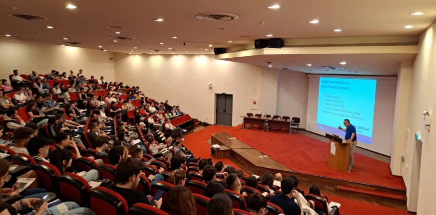Μεγάλη συμμετοχή στην ημερίδα για μεταπτυχιακά και υποτροφίες στο εξωτερικό από το Πανεπιστήμιο Πατρών ΦΩΤΟ ημερίδα