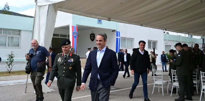 Μητσοτάκης από την ΑΣΔΕΝ: Ο μετασχηματισμός των Ενόπλων Δυνάμεων είναι τώρα Μητσοτάκης