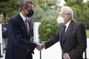 Κ. Μητσοτάκης για Μολυβιάτη: Με τη σκέψη του συνόδευσε την εξέλιξη της Κεντροδεξιάς