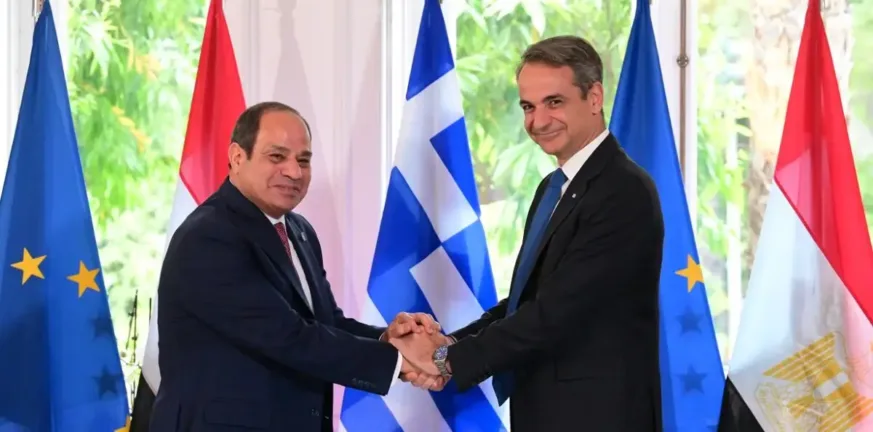 Μέχρι και ανακοίνωση εξέδωσε η Αίγυπτος για την τηλεφωνική επικοινωνία Μητσοτάκη-Σίσι Μέχρι και ανακοίνωση εξέδωσε η Αίγυπτος για την τηλεφωνική επικοινωνία Μητσοτάκη-Σίσι