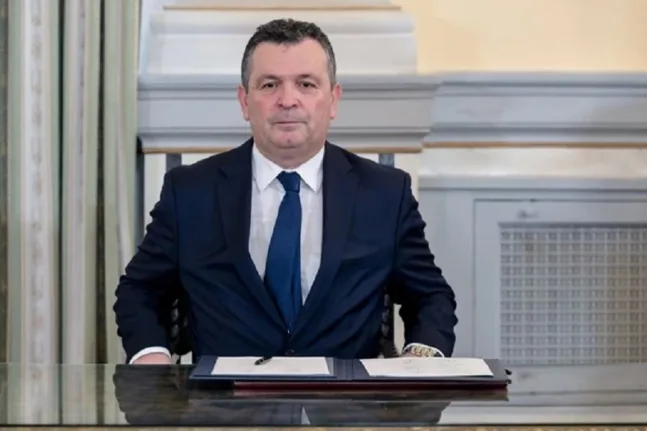 Μπουκώρος για το κύκλωμα στα Κτηματολογικά: «Με την ψηφιοποίηση χάνουν λεφτά γιατί τους παρακολουθούμε» Κεραμέως