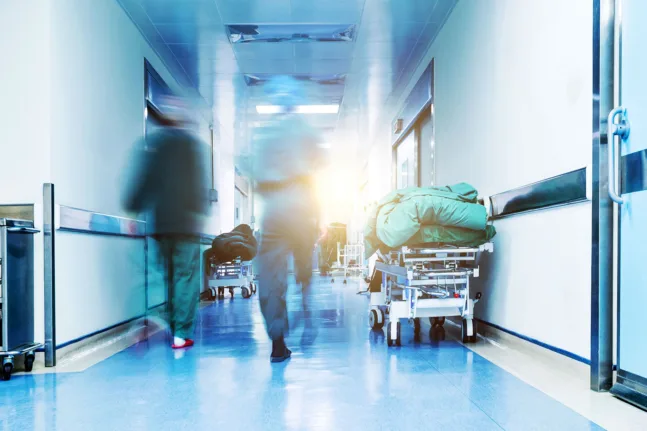 Διακομιδή 8χρονης με στρεπτόκοκκο από Σκιάθο στο Νοσοκομείο Βόλου