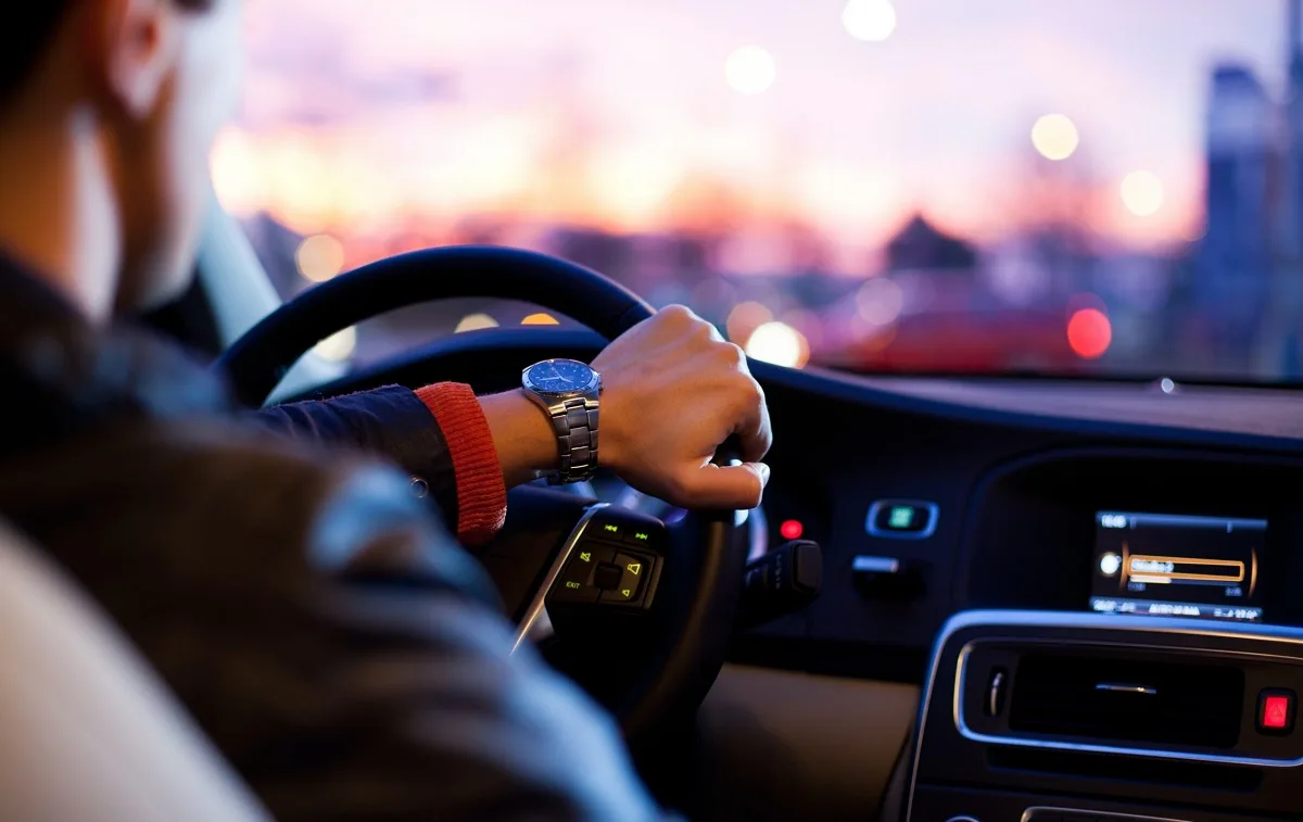 Πάτρα: Οδηγούσε χωρίς άδεια – Είχε αφαιρεθεί για προηγούμενη παράβαση Πάτρα: Οδηγούσε χωρίς άδεια – Είχε αφαιρεθεί για προηγούμενη παράβαση