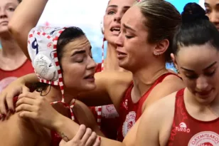 Αποκλεισμός με δάκρυα για τα κορίτσια του Ολυμπιακού ΒΙΝΤΕΟ