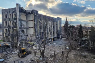 Στα σύνορα της φωτιάς: Η Ρωσία στήνει πολιορκία στο Χάρκοβο με στόχο το ρήγμα στην ουκρανική άμυνα