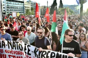 Συγκέντρωση στο Σύνταγμα κατά των επιχειρήσεων στη Γάζα