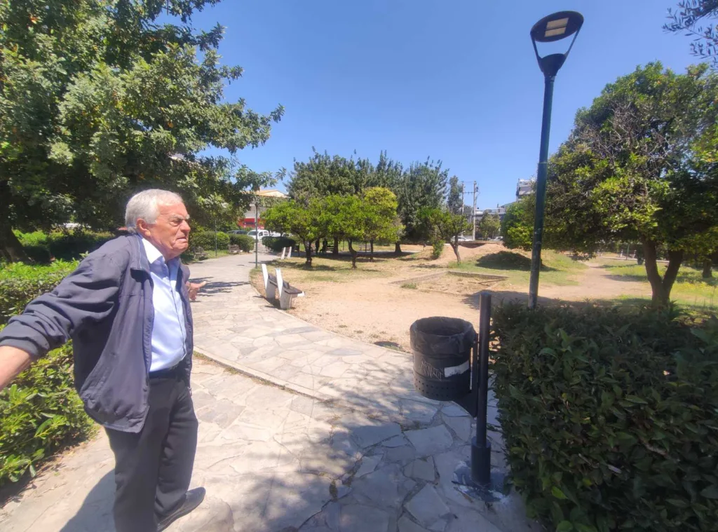 Πάτρα - Πλατεία Παπανδρέου: Η Πλατεία...της εγκατάλειψης ΦΩΤΟ Πάτρα - Πλατεία Παπανδρέου: Η Πλατεία...της εγκατάλειψης ΦΩΤΟ