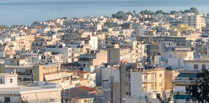 Ακίνητα: Επιδείνωση του στεγαστικού προβλήματος το 2025, συνεχίζεται το ράλι των τιμών - Τα στοιχεία της Τράπεζας της Ελλάδος ΠΙΝΑΚΑΣ
