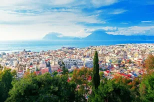 Ο καιρός σήμερα 23/5: Αραιές νεφώσεις και αφρικανική σκόνη, πού θα βρέξει, η πρόγνωση για την Πάτρα