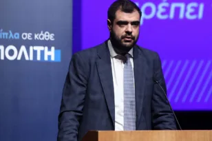Παύλος Μαρινάκης: Θεσμική ασπίδα για τη Μονή Σινά – Το μήνυμα της κυβέρνησης και οι βολές προς την αντιπολίτευση