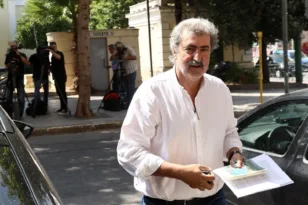 Στην Ολομέλεια η άρση ασυλίας του Παύλου Πολάκη για τη μήνυση Κασσελάκη