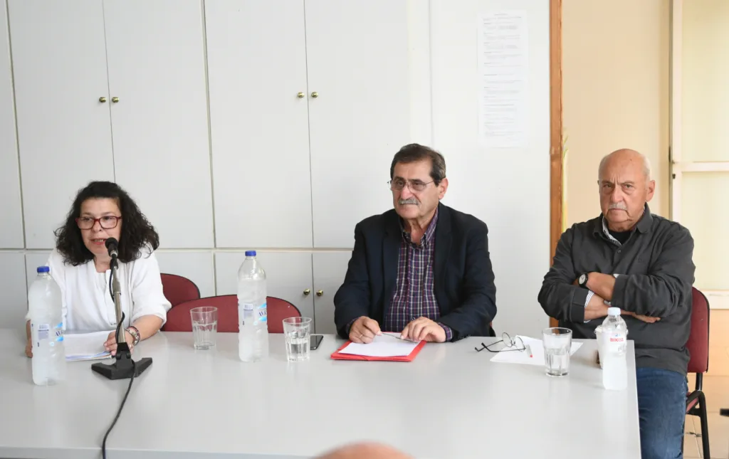 Πάτρα: «ΝΑΙ» Χρυσοχοΐδη για Αστυνομικό Μέγαρο, αντίθετος ο Πελετίδης Από τη σύσκεψη παρουσία Πελετίδη στο Ανατολικο διαμέρισμα