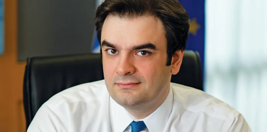 Πιερρακάκης: «Θετική εξέλιξη» η ενίσχυση της Unicredit στην Alpha Bank – Ψήφος εμπιστοσύνης στην οικονομία Πιερρακάκης: «Θετική εξέλιξη» η ενίσχυση της Unicredit στην Alpha Bank – Ψήφος εμπιστοσύνης στην οικονομία