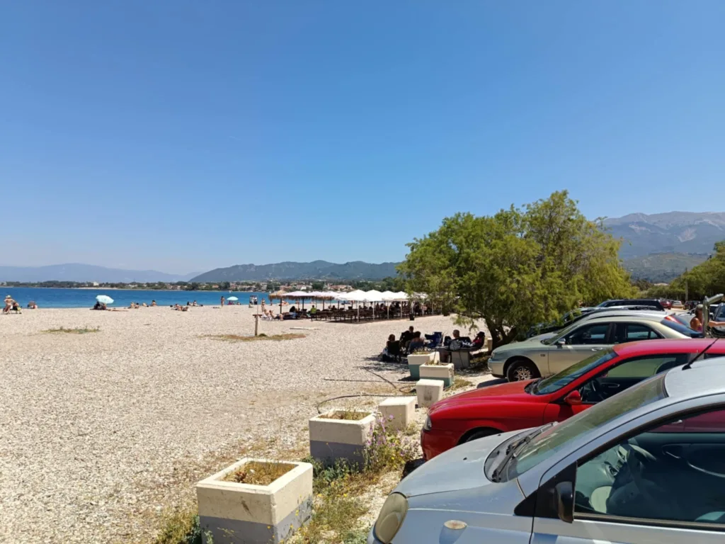 Πλαζ Πάτρας: Η παραλία όσων μένουν στην πόλη το καλοκαίρι Πλαζ Πάτρας: Η παραλία όσων μένουν στην πόλη το καλοκαίρι