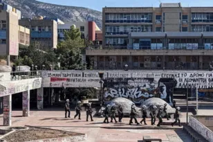 Κυρώσεις για τους ταραξίες στα ΑΕΙ – Αντιδράσεις κομμάτων για «καταστολή» και «ανικανότητα»