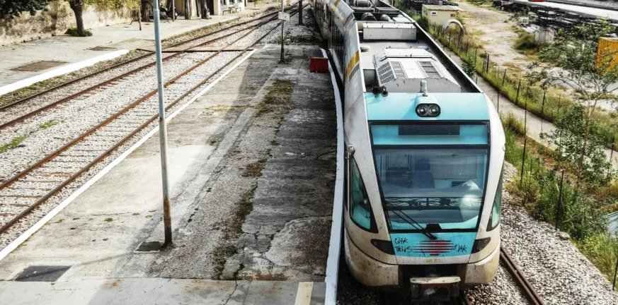 Σοβαρές καταγγελίες του Γενηδούνια και για τον Προαστιακό Πειραιάς-Κιάτο!