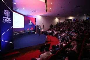 Ολοκληρώνεται το Regional Growth Conference 2025 – ΔΕΙΤΕ ΖΩΝΤΑΝΑ – ΤΟ ΠΡΟΓΡΑΜΜΑ