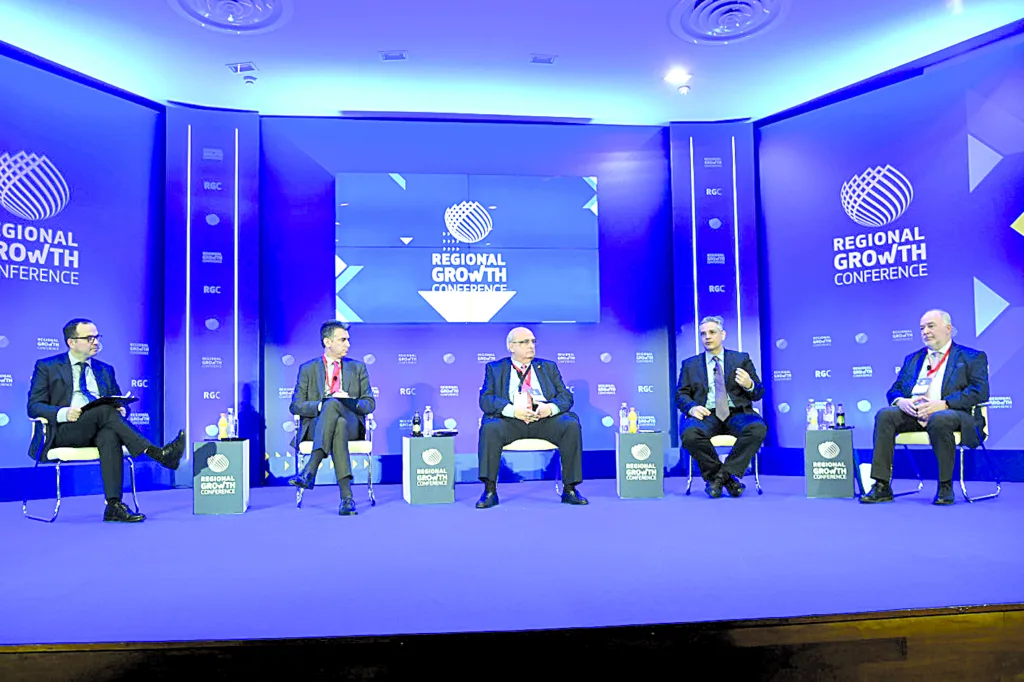 RGC 2025 - Υγεία και εκπαίδευση στο προσκήνιο του Συνεδρίου Η ακαδημαϊκή κοινότητα έχει καθοριστικό ρόλο στην ανάπτυξη