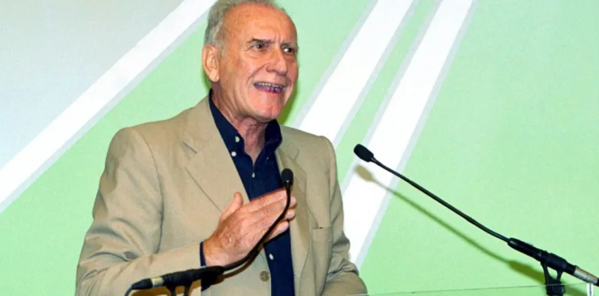 Το ΠΑΣΟΚ αποχαιρετά τον Χρήστο Ροκόφυλλο: «Υπηρέτησε με ήθος και ακεραιότητα το εθνικό συμφέρον» Το ΠΑΣΟΚ αποχαιρετά τον Χρήστο Ροκόφυλλο: «Υπηρέτησε με ήθος και ακεραιότητα το εθνικό συμφέρον»