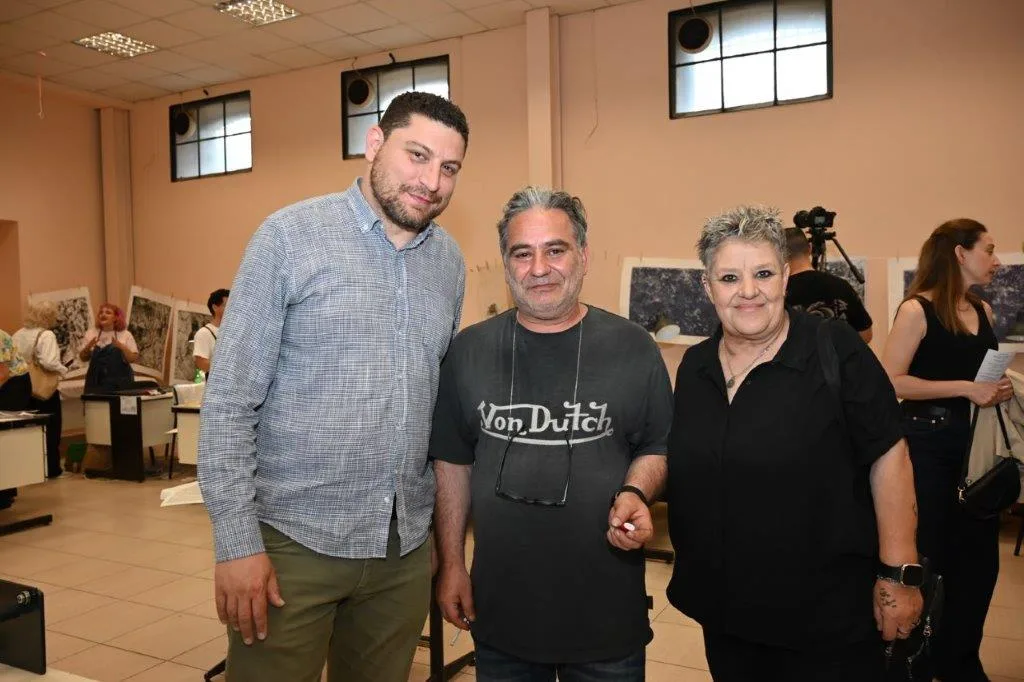 Με μεγάλη συμμετοχή συνεχίζεται το Συμπόσιο Χαρακτικής: Οι πολίτες «αγκάλιασαν» τη δημιουργία