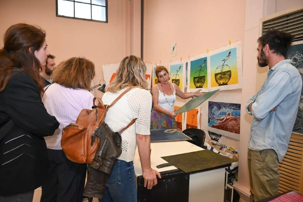Με μεγάλη συμμετοχή συνεχίζεται το Συμπόσιο Χαρακτικής: Οι πολίτες «αγκάλιασαν» τη δημιουργία