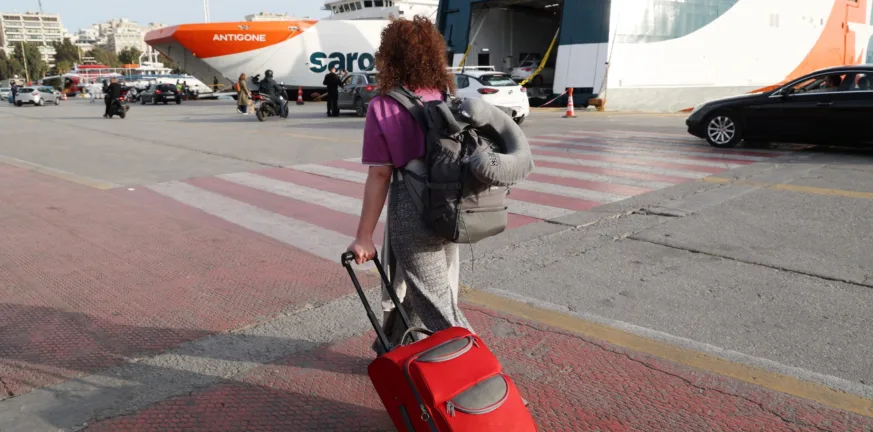 Μειώσεις στα ακτοπλοϊκά εισιτήρια ταχύπλοων: Ποιους αφορά εισιτήρια