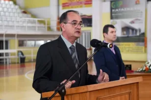 Μ. Θεοδωράκης: «Οταν πετυχαίνεις τους στόχους σου, το οικονομικό έρχεται σε δεύτερη μοίρα»