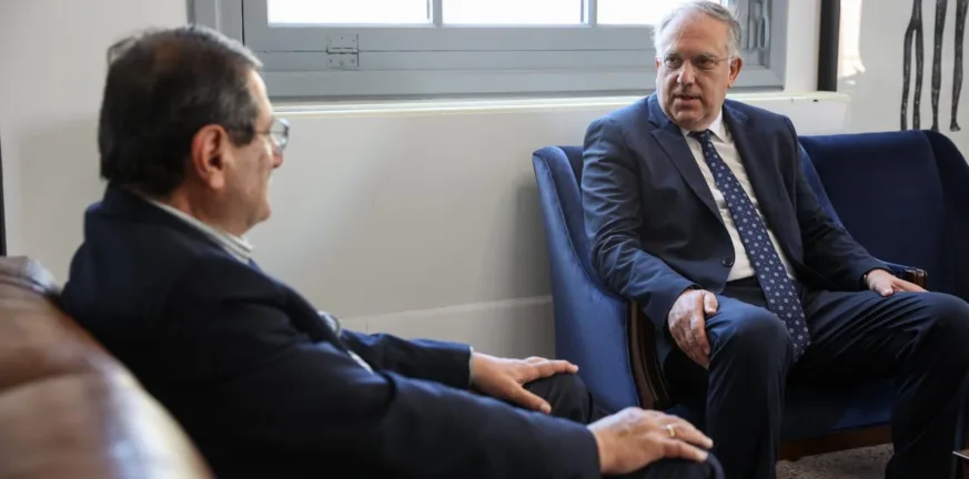Πάτρα: Ο Δήμος για Θεοδωρικάκο, παραλιακό μέτωπο και κρουαζιέρα Με τον δήμαρχο Πατρέων Κώστα Πελετίδη