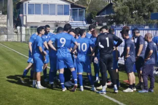 Η Θύελλα Πατρών προηγείται στο ημίχρονο στα μπαράζ ανόδου