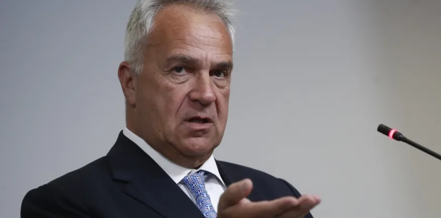 Γίνεται πιο αυστηρό το πλαίσιο για την παράνομη είσοδο και παραμονή στη χώρα παράνομη είσοδο