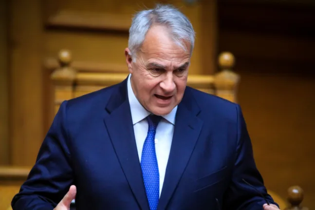 Αυστηρότερο θεσμικό πλαίσιο για τους παράνομους μετανάστες: Τι προβλέπει το νέο νομοσχέδιο Βορίδη Αυστηρότερο θεσμικό πλαίσιο για τους παράνομους μετανάστες: Τι προβλέπει το νέο νομοσχέδιο Βορίδη