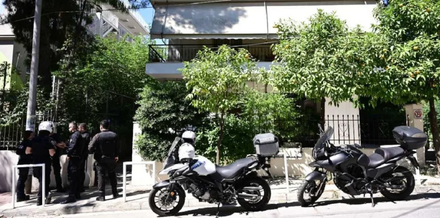 Χαϊδάρι: Μητροκτονία πίσω από κλειστές πόρτες — Σοκάρουν όσα αποκάλυψε ο 50χρονος, αυτό είναι το όπλο του εγκλήματος ΒΙΝΤΕΟ