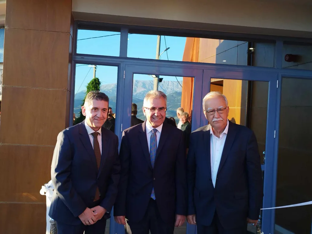 Εγκαίνια νέου Δημαρχείου Ερυμάνθου-Λιβάνιος: Έρχονται χρήματα για την οδοποιία ΦΩΤΟ-ΒΙΝΤΕΟ