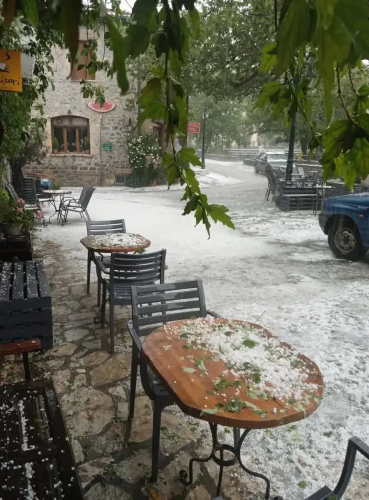 Τρομερό φαινόμενο χαλαζόπτωσης στη Λακωνία, χειρότερα από χειμώνα! ΦΩΤΟ
