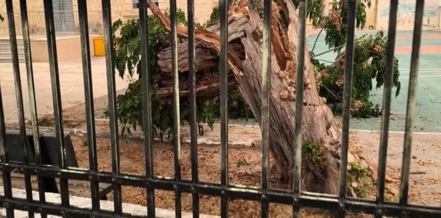 Κακοκαιρία: Προβλήματα σε Αττική, Λαμία, Κρήτη, επιχείρηση διάσωσης ατόμων ΦΩΤΟ - ΒΙΝΤΕΟ