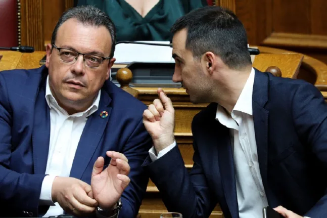 Νέα Αριστερά κατά ΣΥΡΙΖΑ: «Βυζαντινισμοί και διαστρεβλώσεις» για την προανακριτική των Τεμπών Νέα Αριστερά κατά ΣΥΡΙΖΑ: «Βυζαντινισμοί και διαστρεβλώσεις» για την προανακριτική των Τεμπών