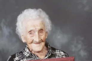 Το απίστευτο μυστήριο της Jeanne Calment: Ζούσε στ’ αλήθεια μέχρι τα 122;