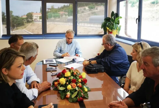 Υπεγράφη η σύμβαση για τις αντιπυρικές ζώνες του Δήμου Ερυμάνθου Υπεγράφη η σύμβαση για τις αντιπυρικές ζώνες του Δήμου Ερυμάνθου