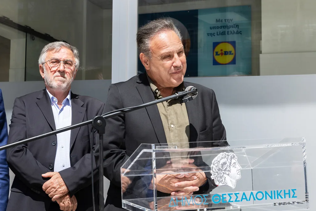 Η Lidl Ελλάς στηρίζει τη δημιουργία του πρώτου Δημοτικού Κτηνιατρείου Θεσσαλονίκης Η Lidl Ελλάς στηρίζει τη δημιουργία του πρώτου Δημοτικού Κτηνιατρείου Θεσσαλονίκης