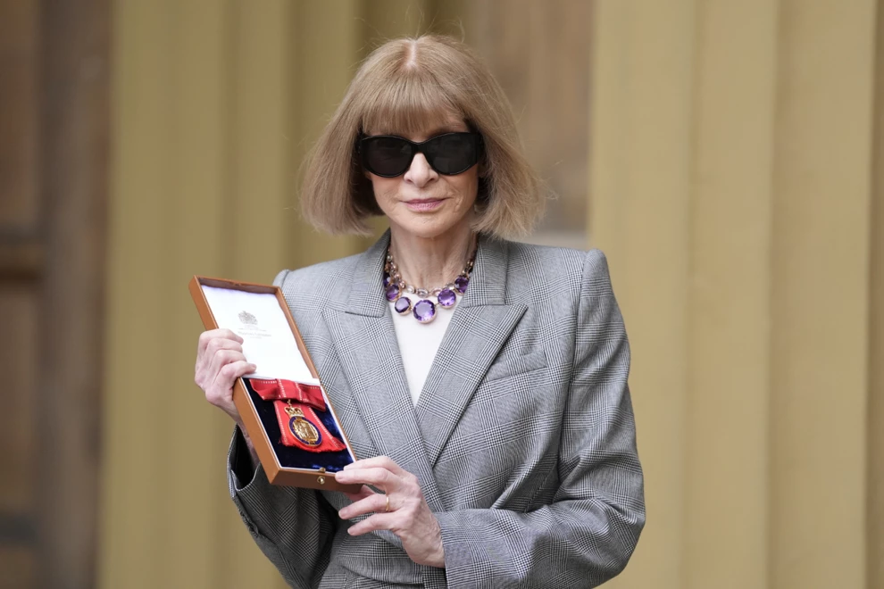 Vogue: Αποχωρεί η «σιδηρά κυρία» Αννα Γουίντουρ μετά από 37 χρόνια