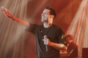Πού πήγε για φαγητό στην Πάτρα και με ποιους ο Θοδωρής Φέρρης
