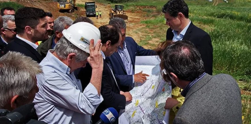 Σε πτώχευση η εταιρεία «Τοξότης» του Χρ. Καλογρίτσα που είχε αναλάβει επί κυβέρνησης ΣΥΡΙΖΑ την Πατρών – Πύργου Σε πτώχευση η εταιρεία «Τοξότης» του Χρ. Καλογρίτσα που είχε αναλάβει επί κυβέρνησης ΣΥΡΙΖΑ την Πατρών – Πύργου