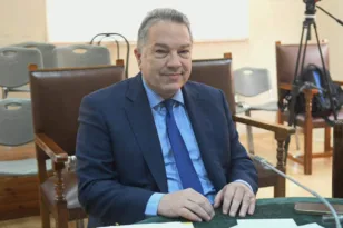 Η παράταξη Σβόλη επαφές με πολίτες στα Βραχναίικα