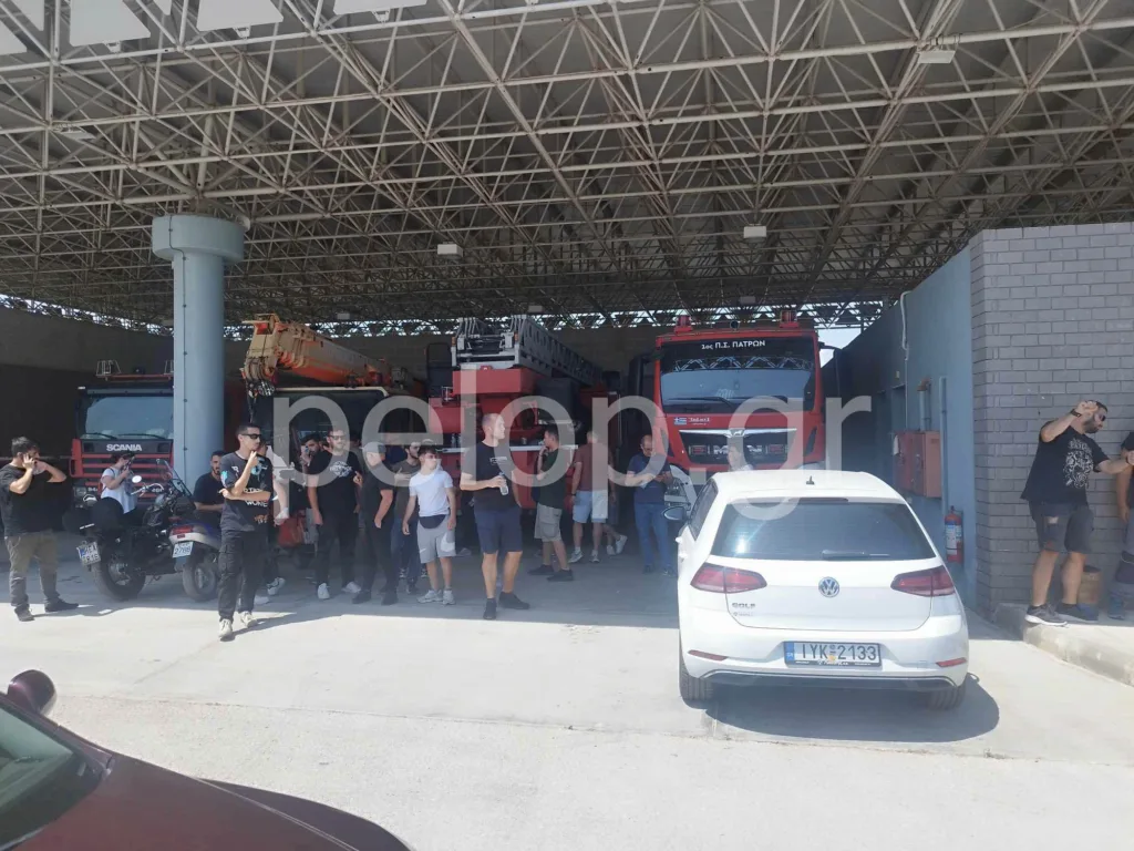 «Φωτιά» στο λιμάνι της Πάτρας – 19 προσαγωγές ναυτεργατών και καταγγελίες για καταστολή του απεργιακού δικαιώματος